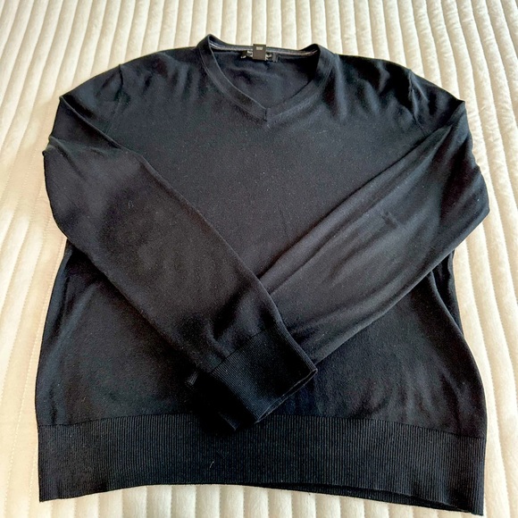 Black Banana Republic men’s V-Neck Sweater - sz S - Picture 1 of 5